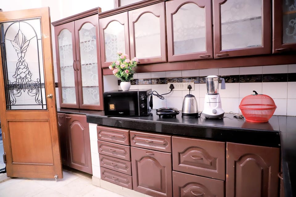 Kitchen or kitchenette, Breakfast, kitchen