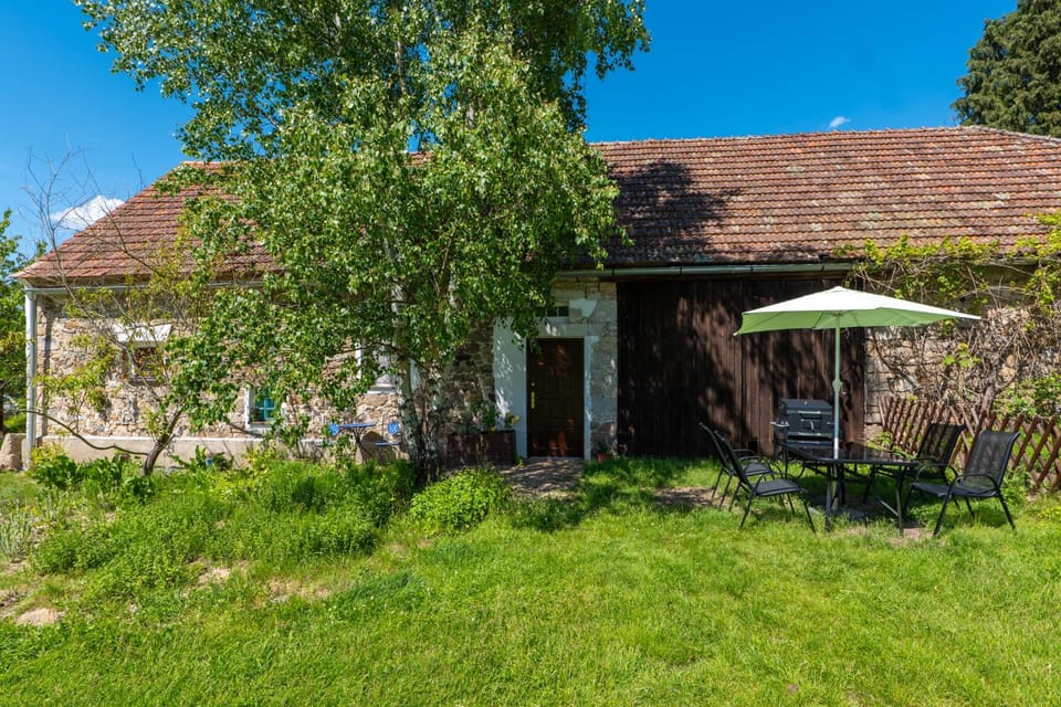 ROSE COTTAGE (sleeps 4) Apartment in South Bohemian Region