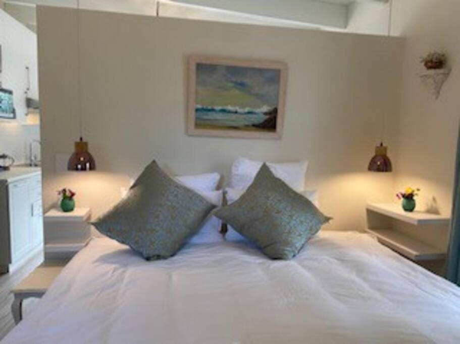 Gorgeous, private cottage in prestigious Newlands. Apartment in Cape Town