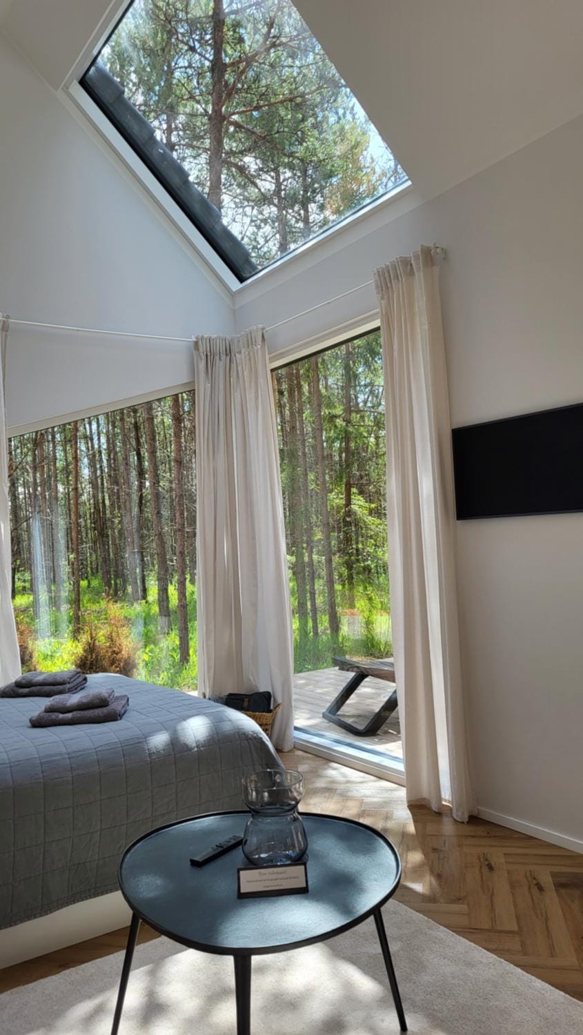View (from property/room), Photo of the whole room