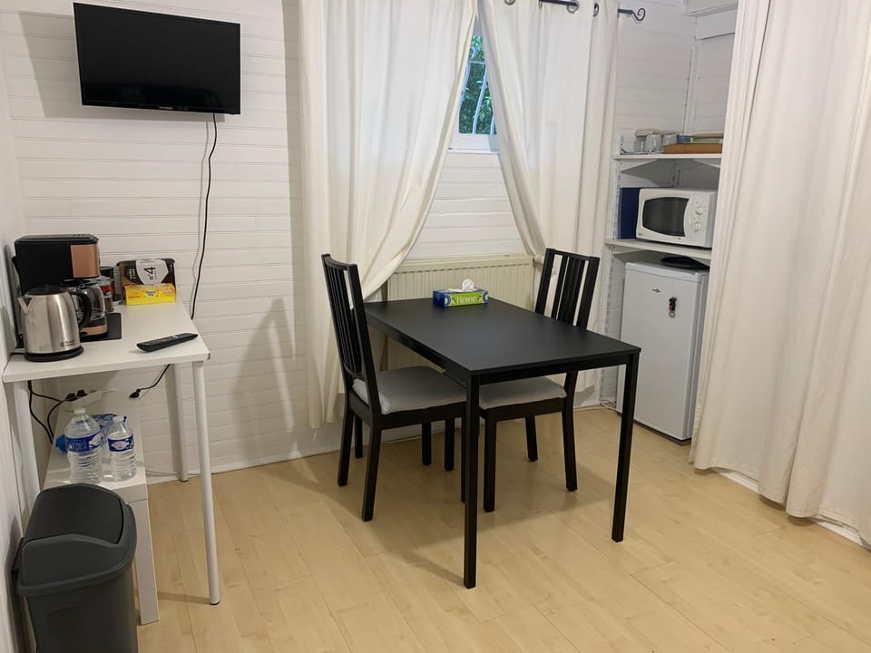 TV and multimedia, Dining area, minibar