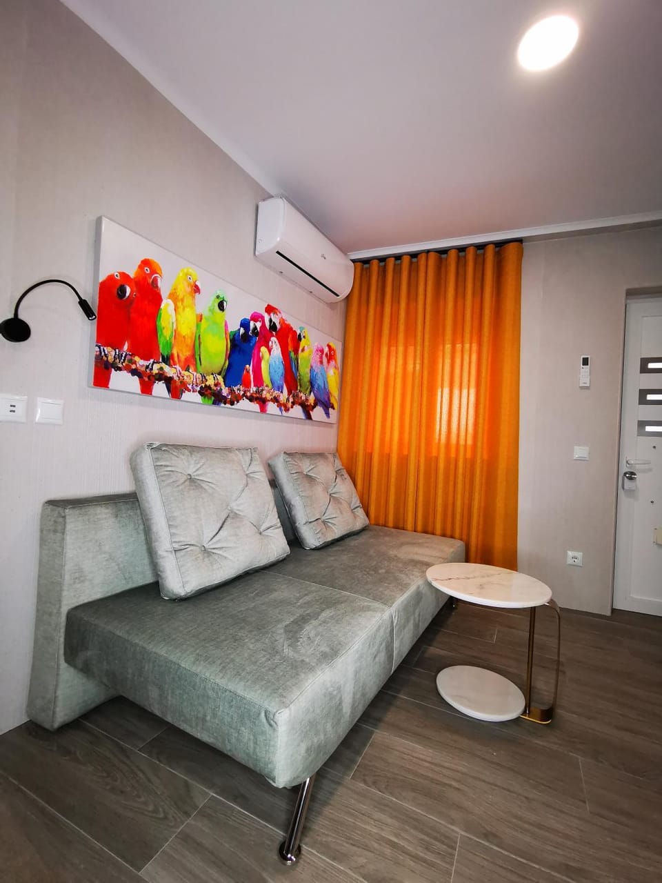 Living room, Seating area, air conditioner