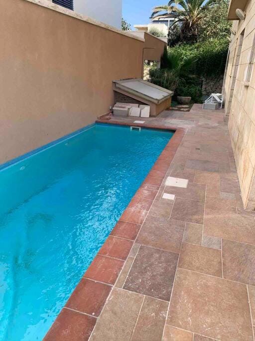Pool view, Swimming pool, Swimming pool