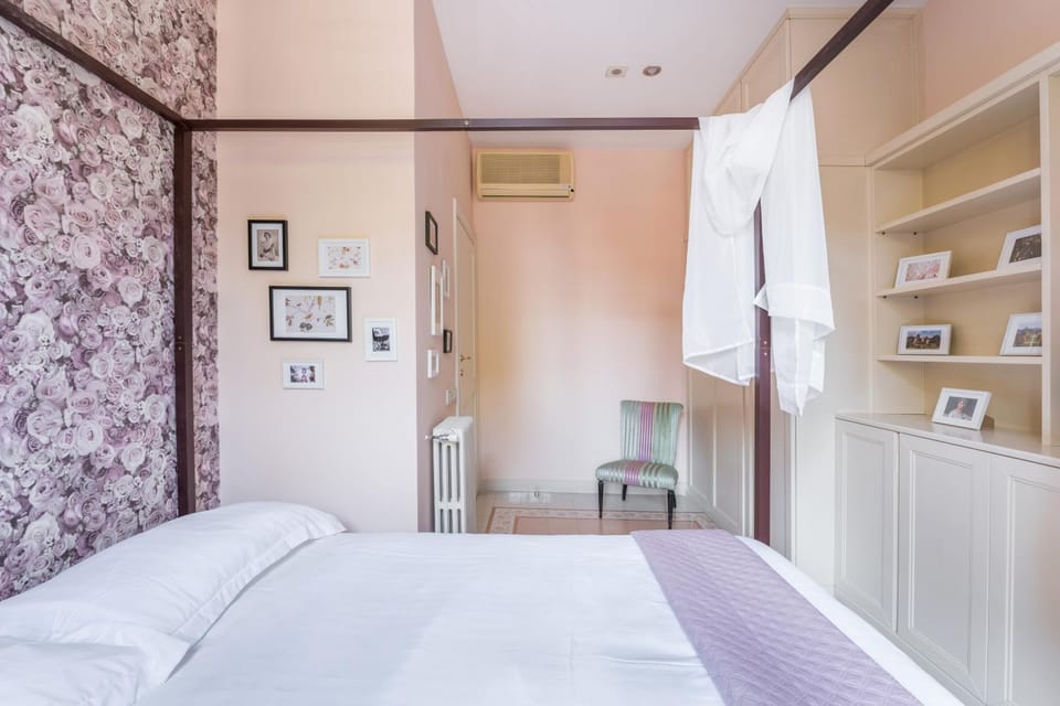 Bed, wardrobe