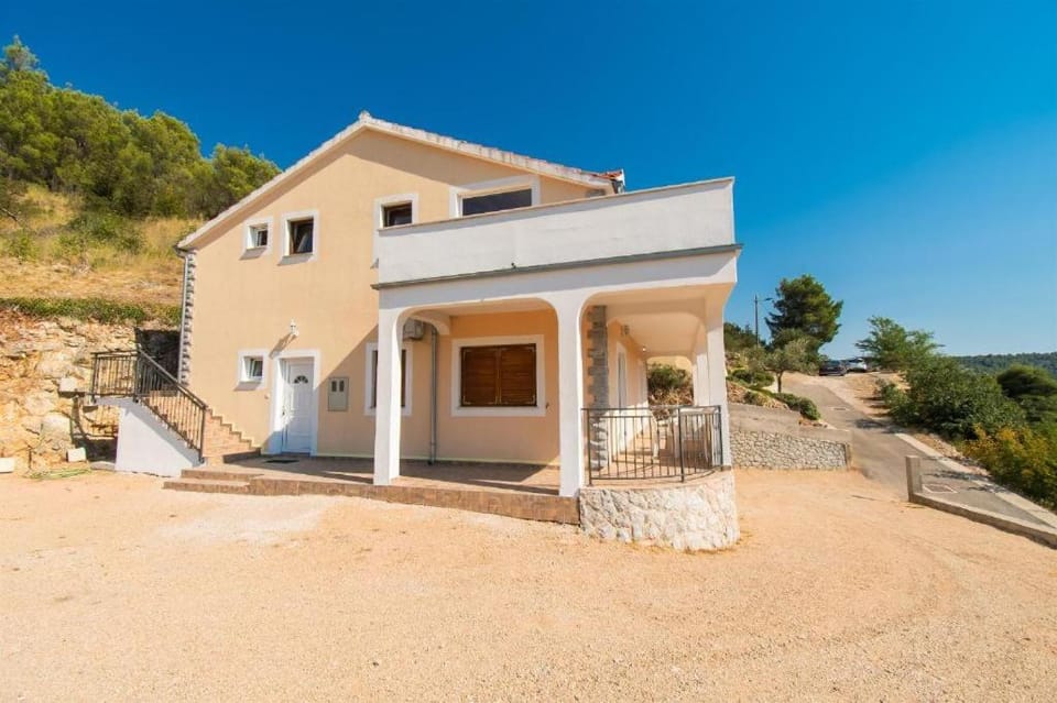Villa Cagle Skradin - Dream view and full privacy in oasis of peace Apartment in Šibenik-Knin County, Croatia