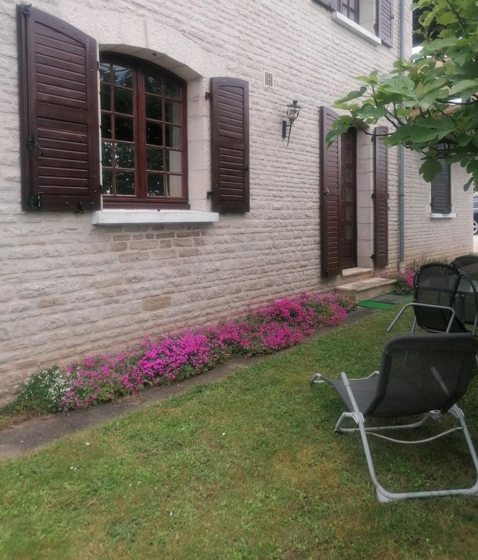 Gaillarde Apartment in Nouvelle-Aquitaine