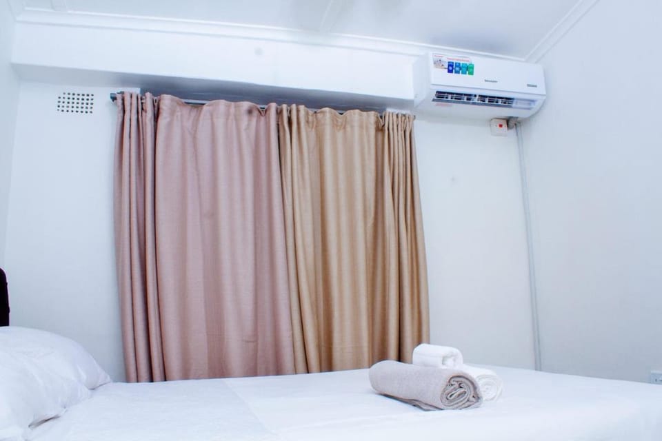 Sharon's Roma Guesthouse in the Heart of Lusaka Apartment in Lusaka