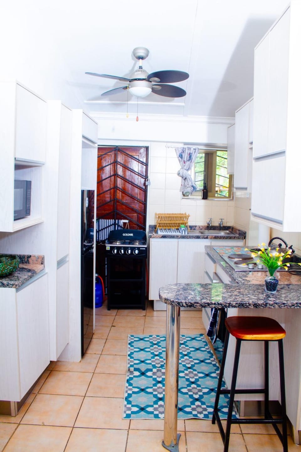 Sharon's Roma Guesthouse in the Heart of Lusaka Apartment in Lusaka