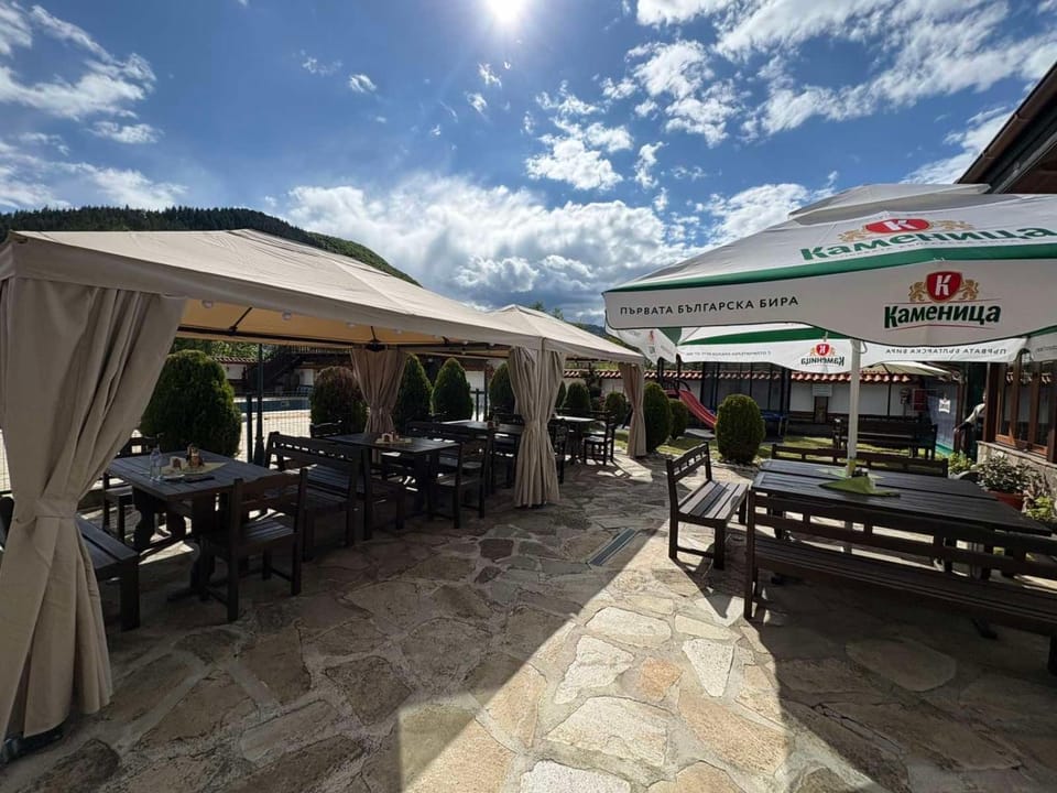Комплекс Родопски рай, Complex Rodopski Rai Bed and Breakfast in Decentralized Administration of Macedonia and Thrace