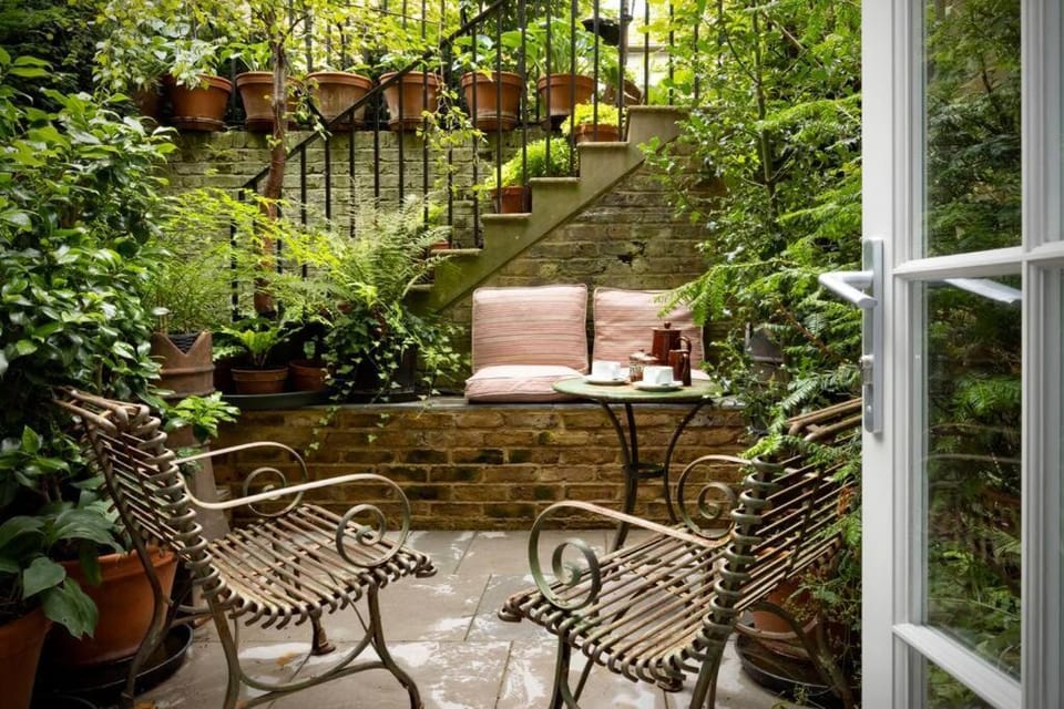 Kings Cross, self-contained house & private garden House in London Borough of Islington
