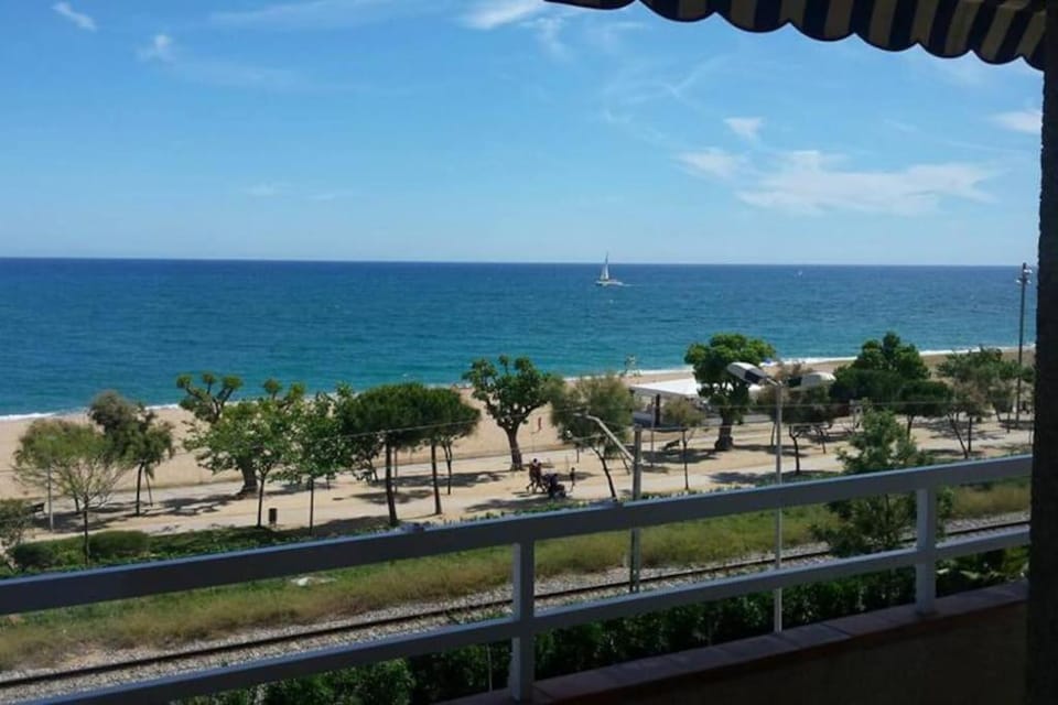 Day, Natural landscape, Beach, Sea view