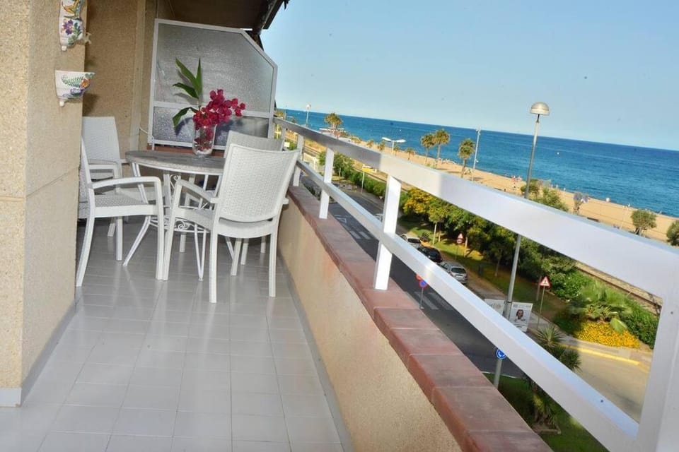 Day, Natural landscape, View (from property/room), Balcony/Terrace, Sea view