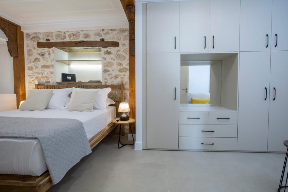 Angestrale Stone Apartment in Lefkada