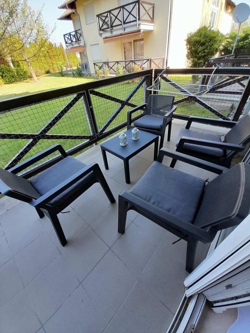 Day, Garden, View (from property/room), Balcony/Terrace, Seating area, Garden view