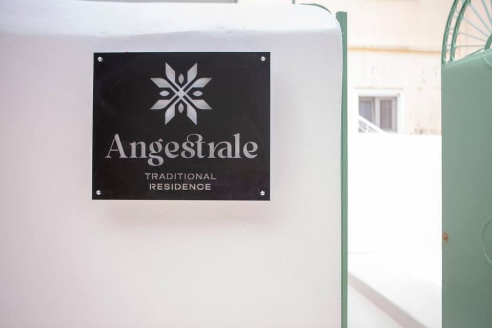 Angestrale Wood Apartment in Lefkada