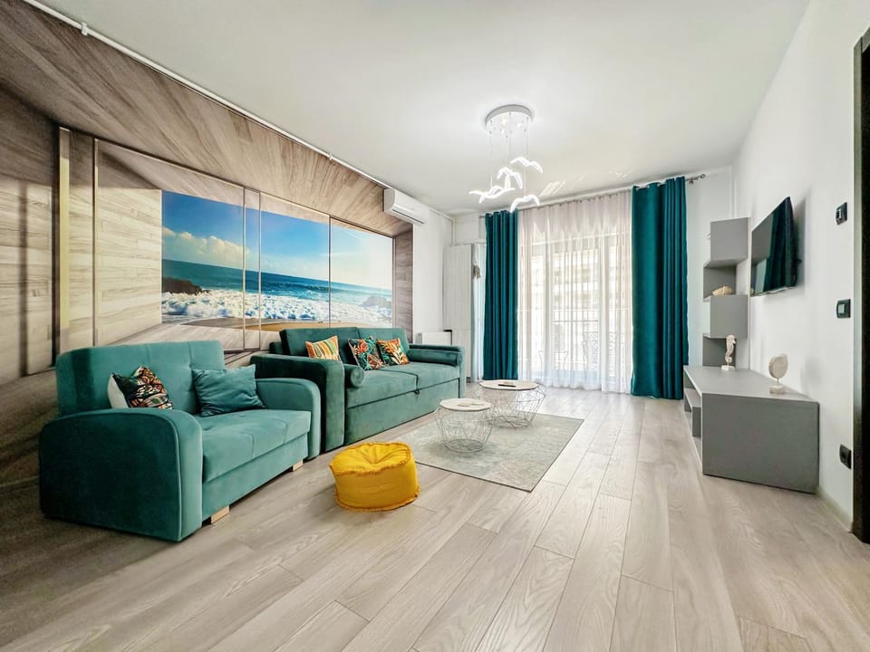 Communal lounge/ TV room, TV and multimedia, Living room, Seating area