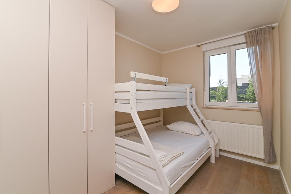 Bedroom, bunk bed, wardrobe