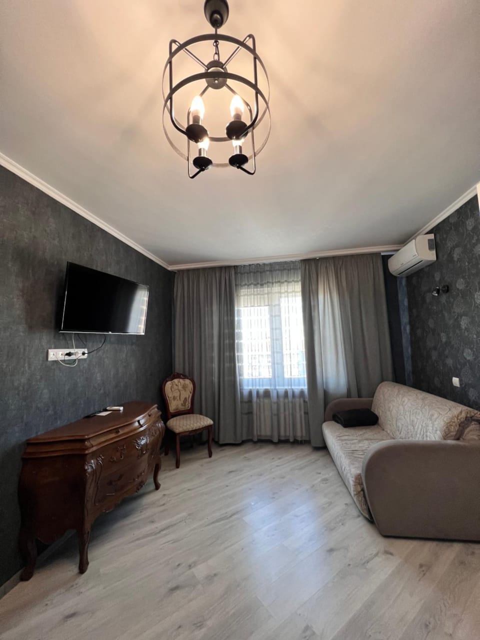 Уютная 1 комнатная квартира на Софии Русовой Apartment in Kiev City - Kyiv