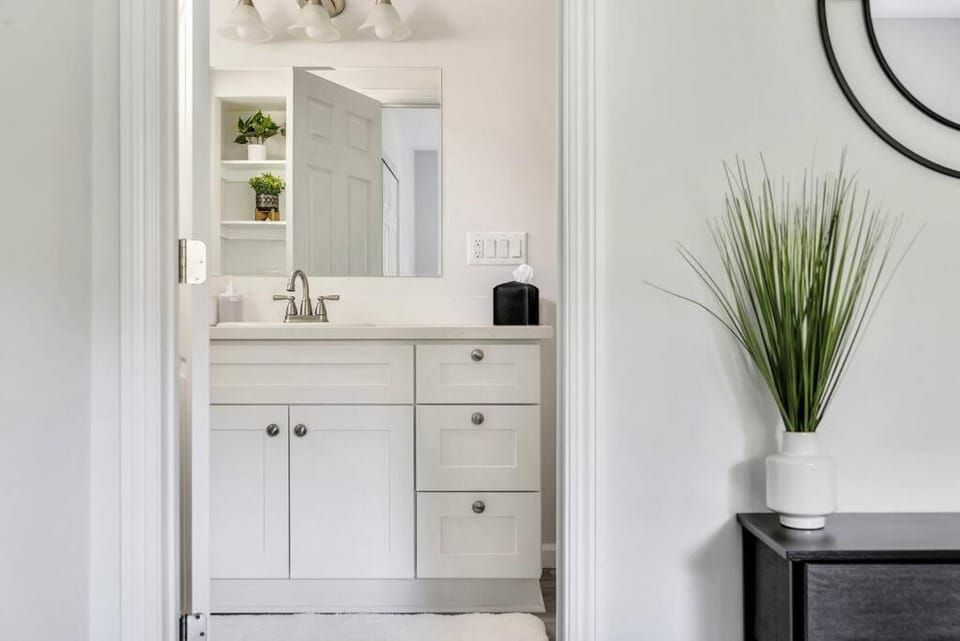 Near Downtown l Peaceful l Modern l Kids Room House in Atascadero