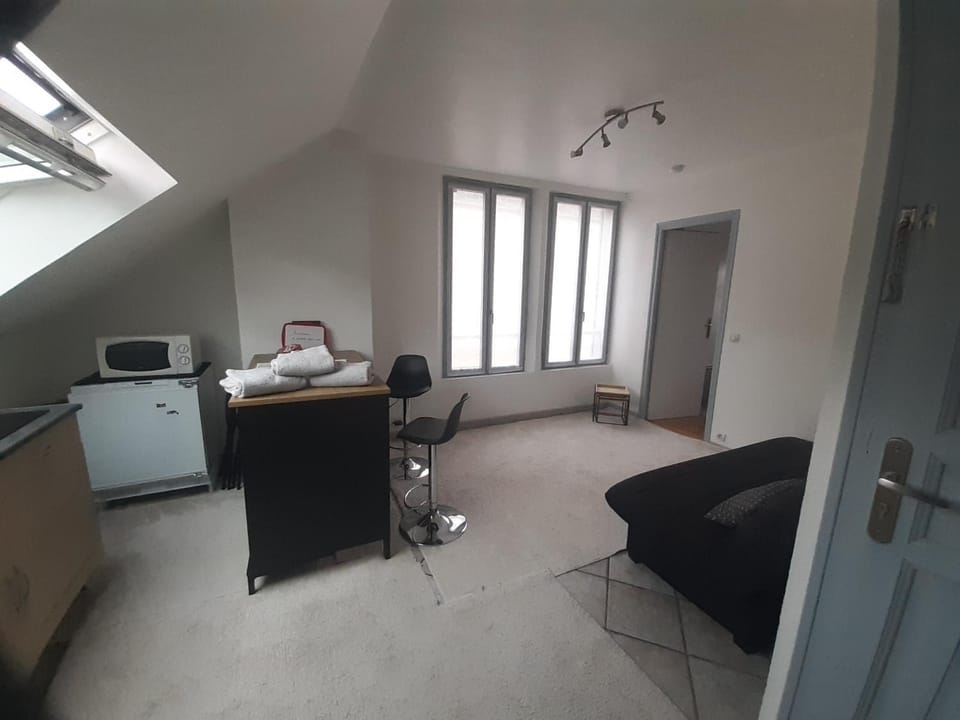 T2 4p ste Savine proche centre Troyes Apartment in Troyes