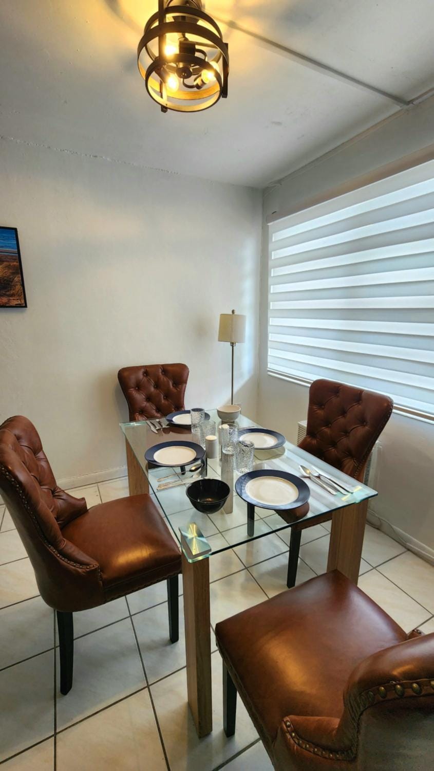 Living room, Dinner