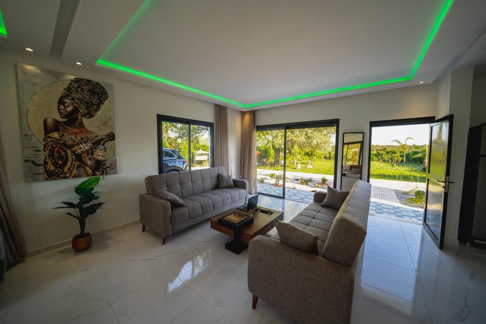 Living room, Seating area, Garden view