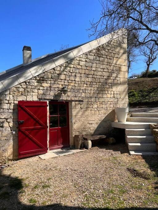 Gîte de Frau House in Centre-Val de Loire