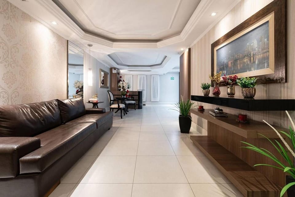 2BR Apt w/ Pkg & BBQ 450m from sea EAN503 Apartment in Camboriú