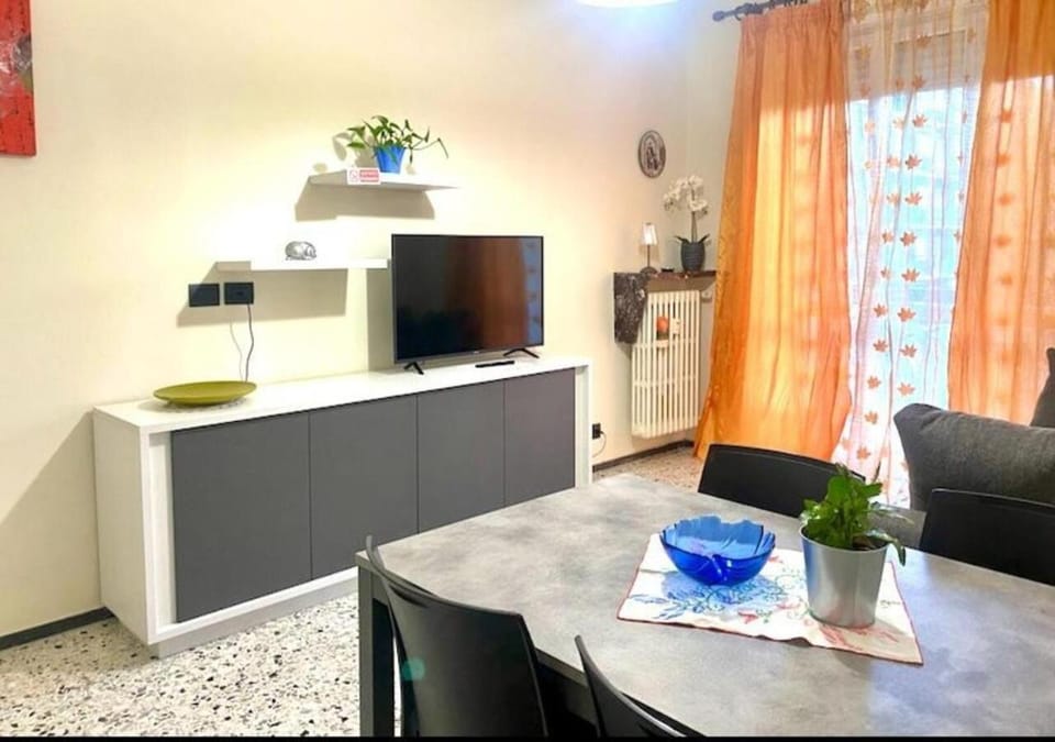 Living room, air conditioner