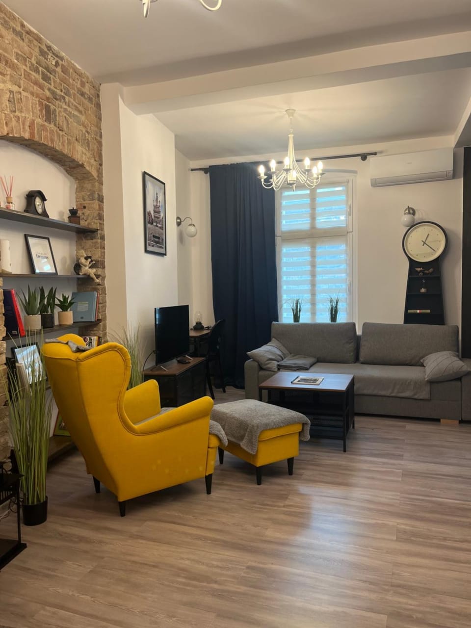 Słoneczny apartament centrum Poznania klimatyzacja wi-fi TV zmywarka pralka piekarnik Apartment in Poznan