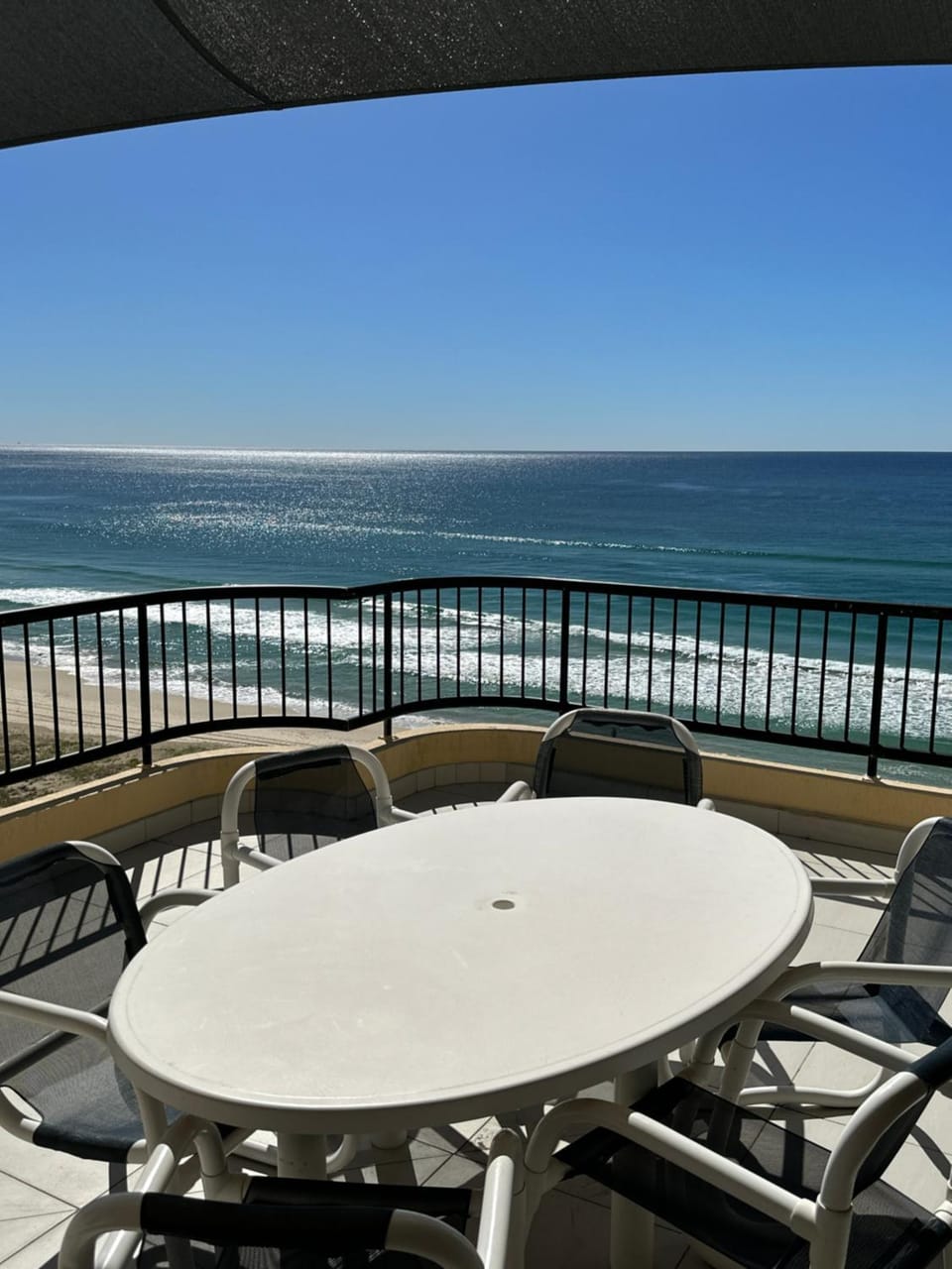 Natural landscape, View (from property/room), Balcony/Terrace, Seating area, Dining area, Sea view