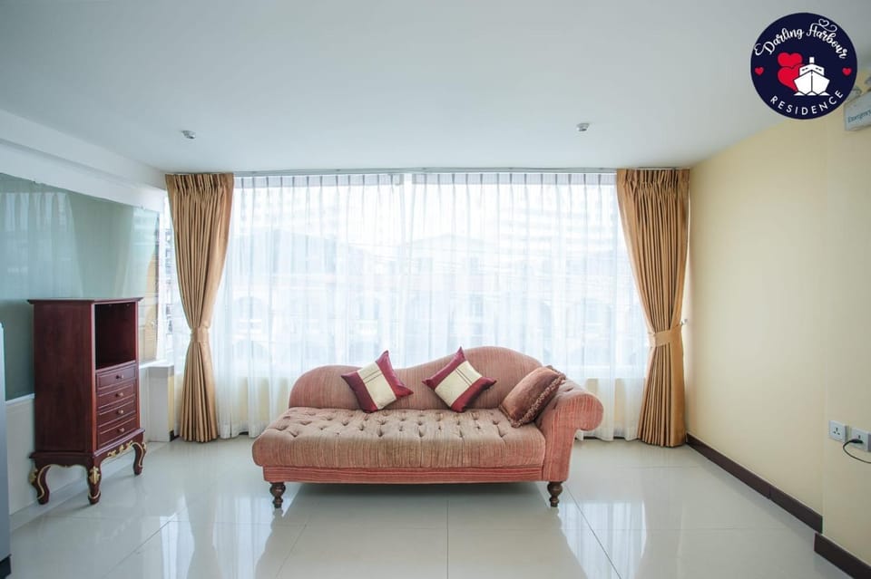 Darling Harbour Residence - South Pattaya Hotel in Pattaya City