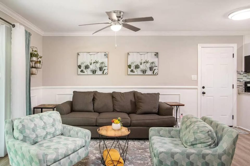 2BD - 5Min to Airport - 9A Apartment in College Park