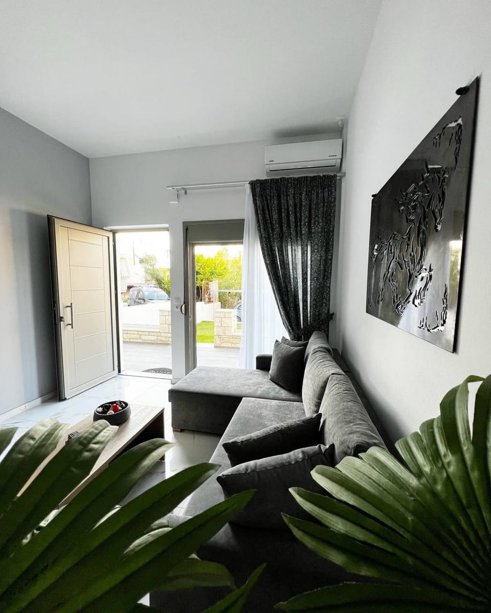 Living room, air conditioner