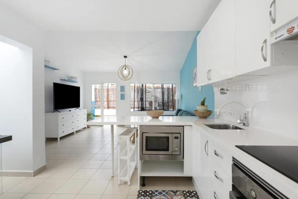 Living room, Dining area, kitchen