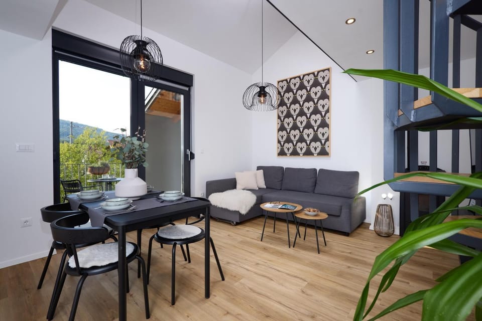 Living room, Seating area, Dining area