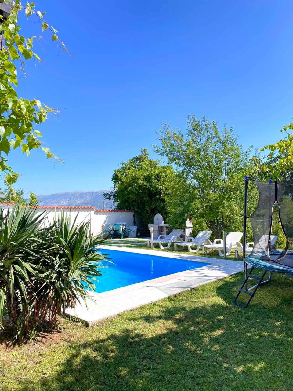 Natural landscape, Swimming pool, sunbed