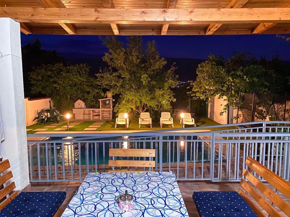 Patio, Balcony/Terrace, Garden view