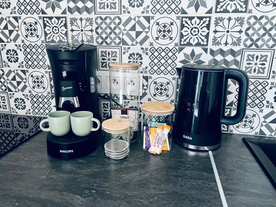 Coffee/tea facilities, Kitchen or kitchenette, minibar, toaster