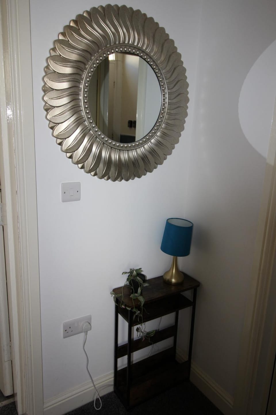 Oliver Wests Beautiful 1 Bedroom Retreat Apartment in Scarborough