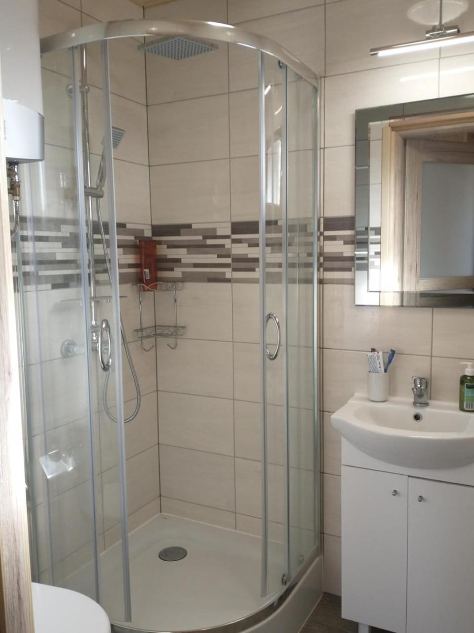Shower, Bathroom