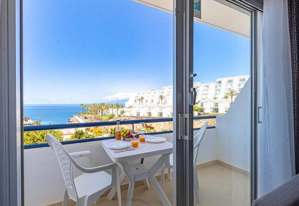 Oceanfront Paraiso Apt by Dream Homes Tenerife Apartment in Canary Islands