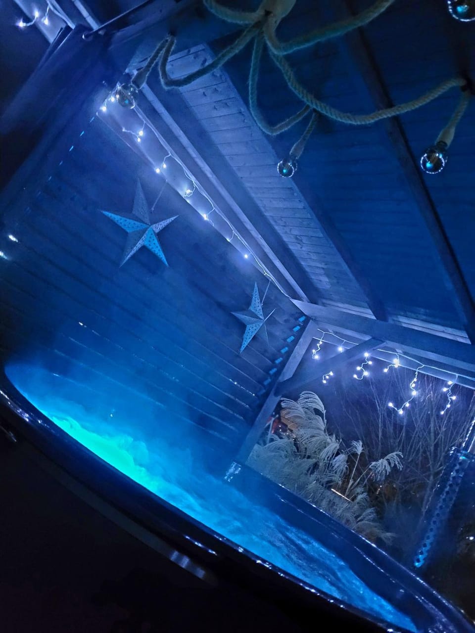 Hot Tub, Hot Tub