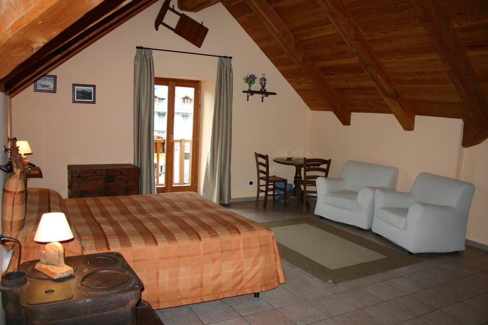 HOTEL LA GINESTRA Hotel in Piedmont