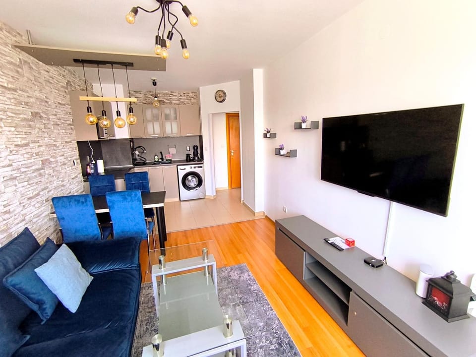 TV and multimedia, Living room
