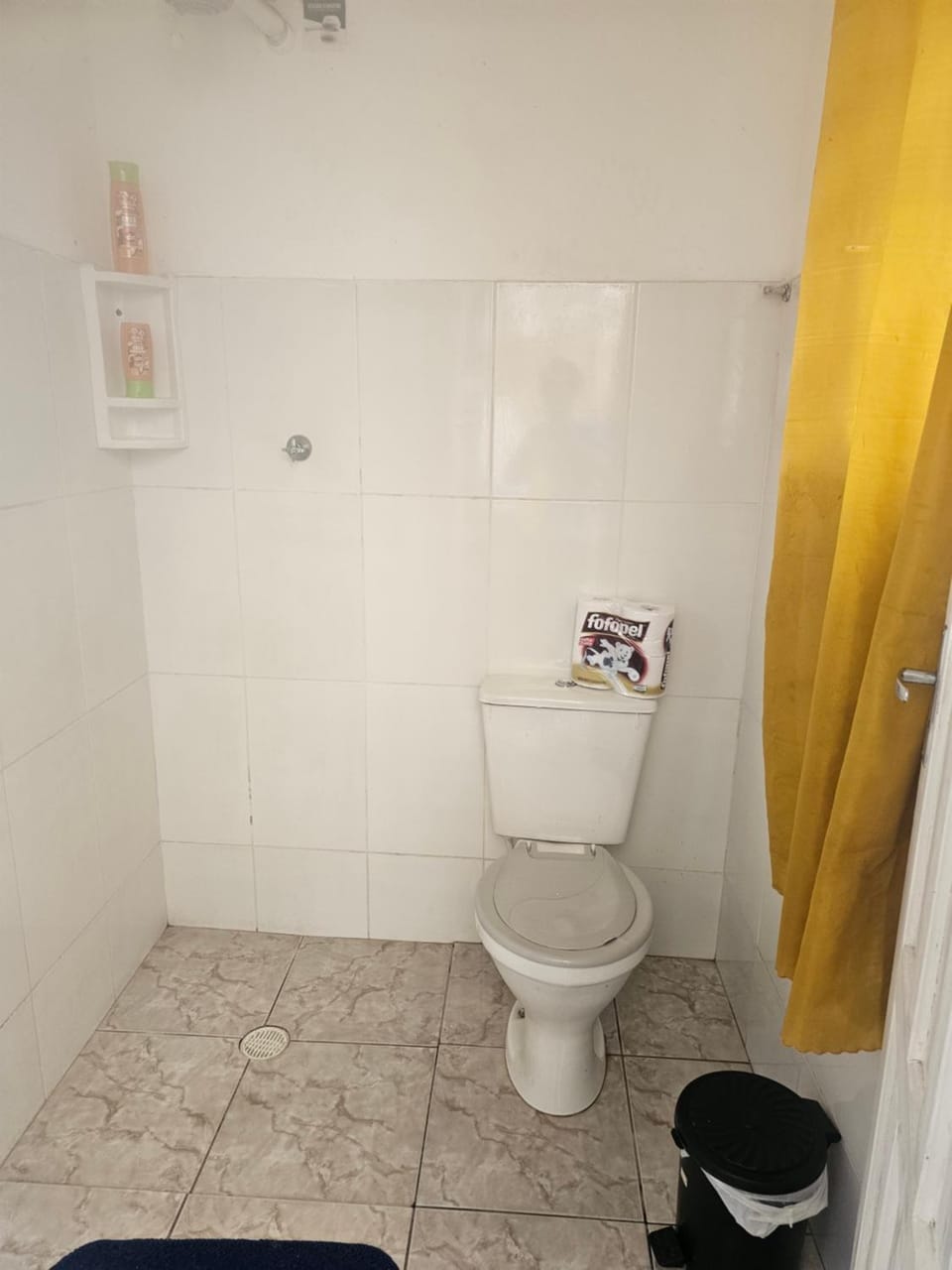 Quarto e cozinha, perto Centro de exposição SP e Jd Zoológico House in São Bernardo do Campo