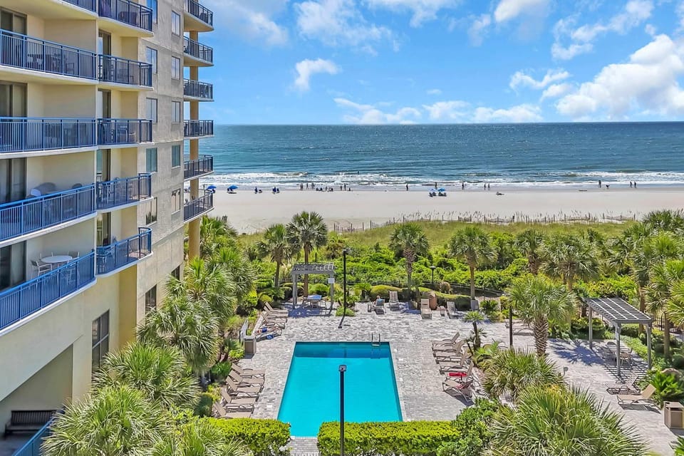 Ocean View Modern Condo at Kingston House in South Carolina