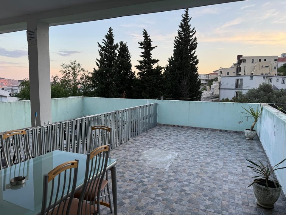 Green Villa Apartment in Montenegro