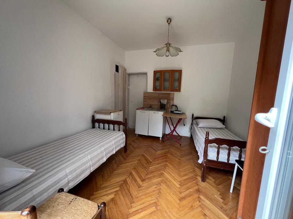 Green Villa Apartment in Montenegro