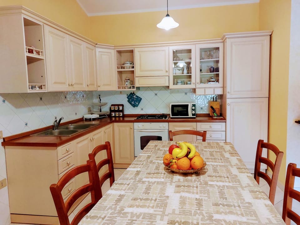Deliziosa casetta in centro a 10 min dal mare Apartment in Teulada